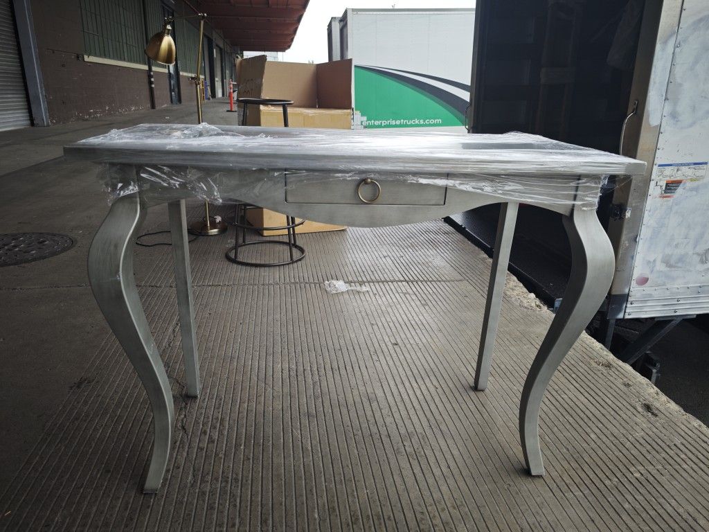 console table
