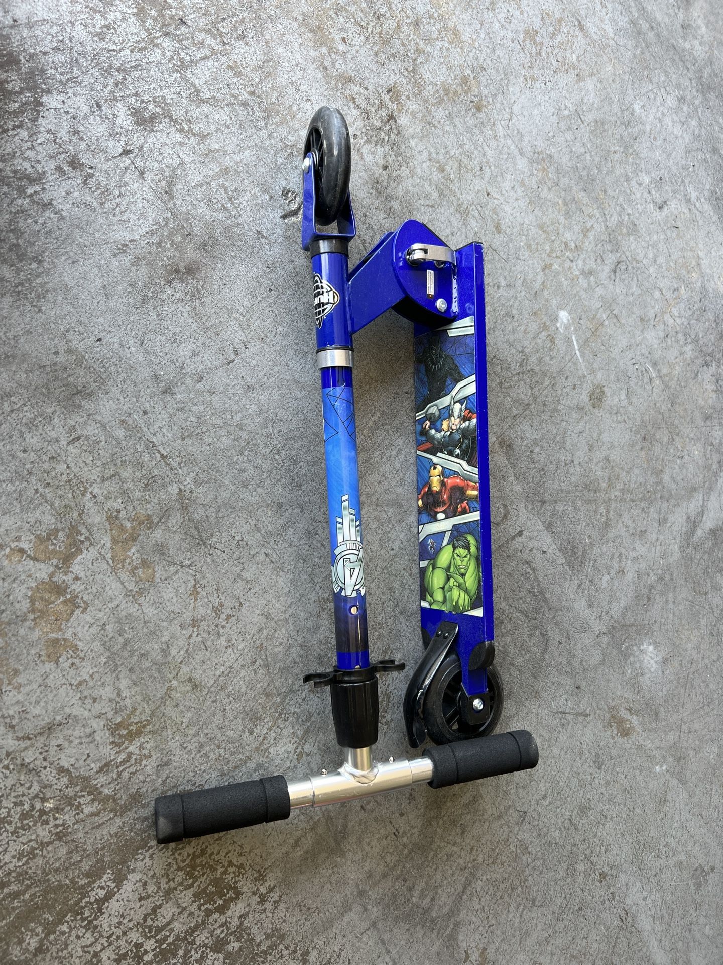 Huffy Marvel Avengers Hulk Scooter