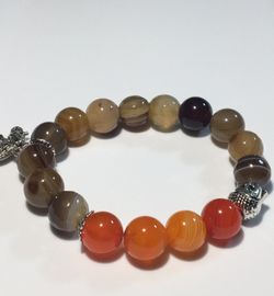 Beautiful handmade orange agate bracelet!