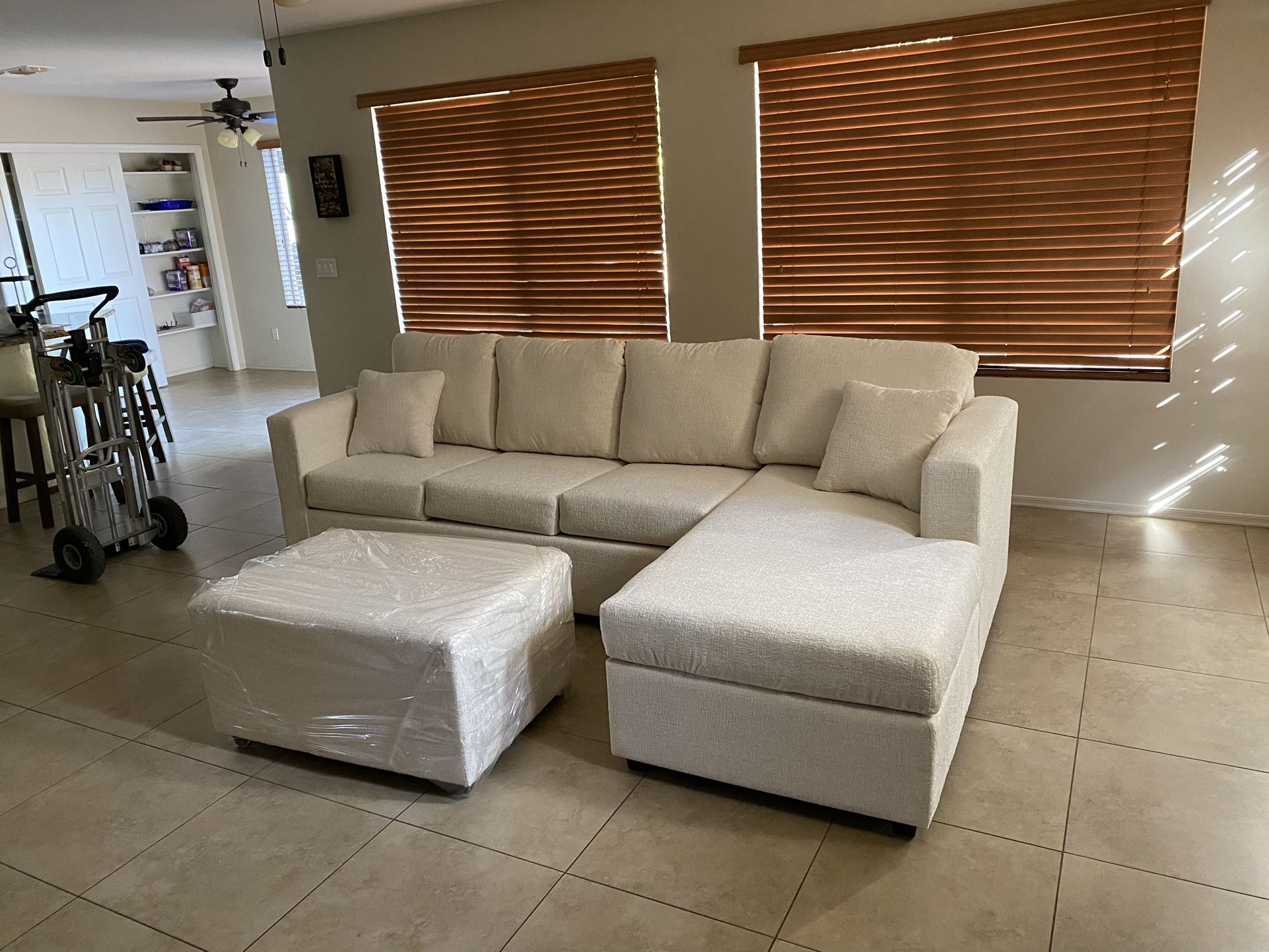 Cream Sectional With Free Ottoman ‼️ Different Colors Available ‼️