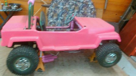 Pink jeep go cart