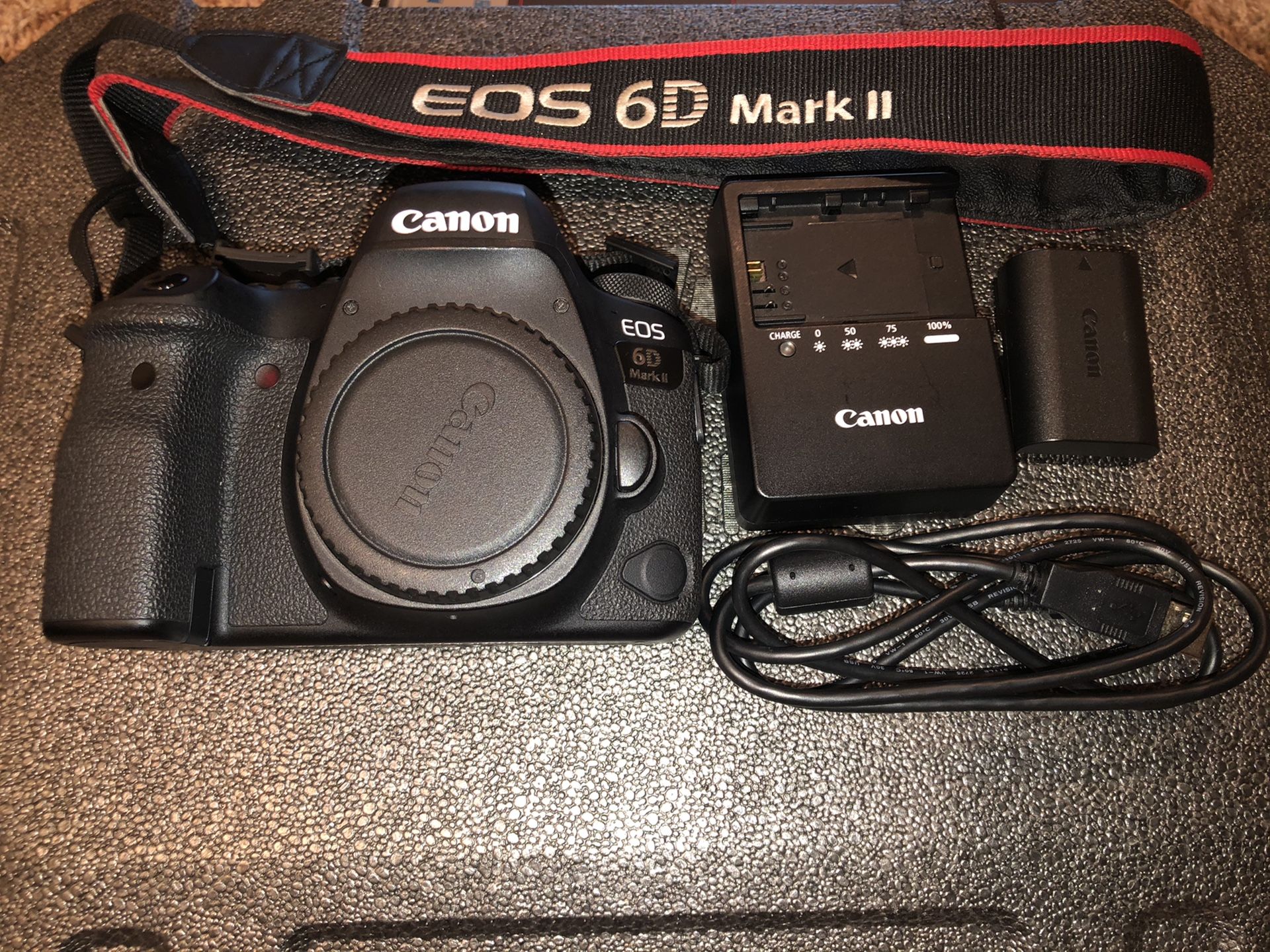 Canon EOS 6D Mark II Full Frame DSLR Camera Body