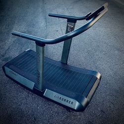 🔥Assault Runner Treadmill Crush Your Cardio Goals  – No Motor, All Muscle, Full Burn!🔥