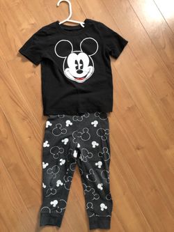Old Navy Mickey outfit