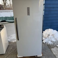 Frigidaire freezer 34 x 70 brand new 