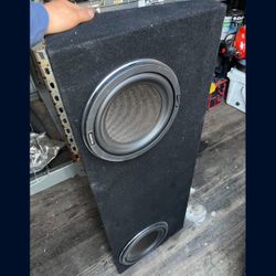 2 Kenwood 10’s Subwoofer/Box 