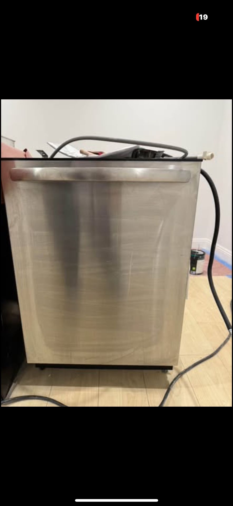  Frigidaire: Dishwasher 