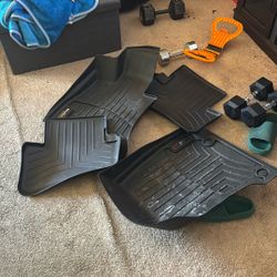 2017 Mercedes Benz G300 