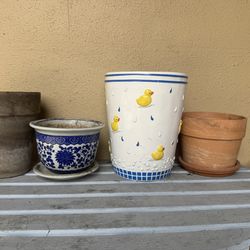Set of 4 Decorative Plant Pots，all is$10