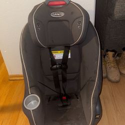 Graco Car seat 