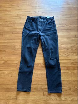 10 pairs of women’s straight and skinny jeans sizes 20 and 9 28s
