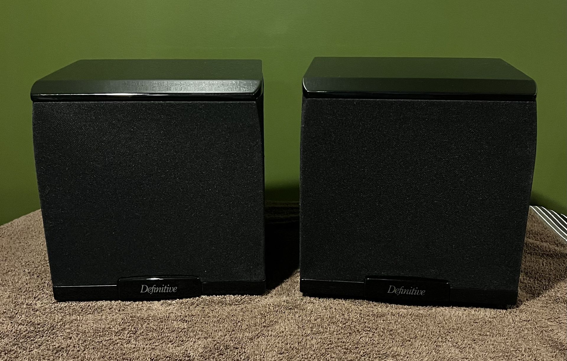 Definitive Technology Subwoofer 