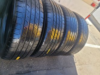 245/60R18 michelín