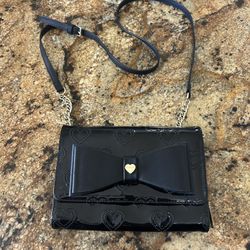 Betsey Johnson Kitsch Bow Crossbody Bag Black Patent Laser Heart
