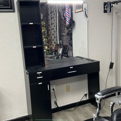 Barber Booth Station 