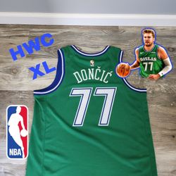 Nike Luka Dončić Mavericks Hwc Jersey 