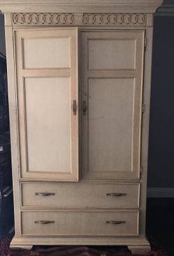 Armoire