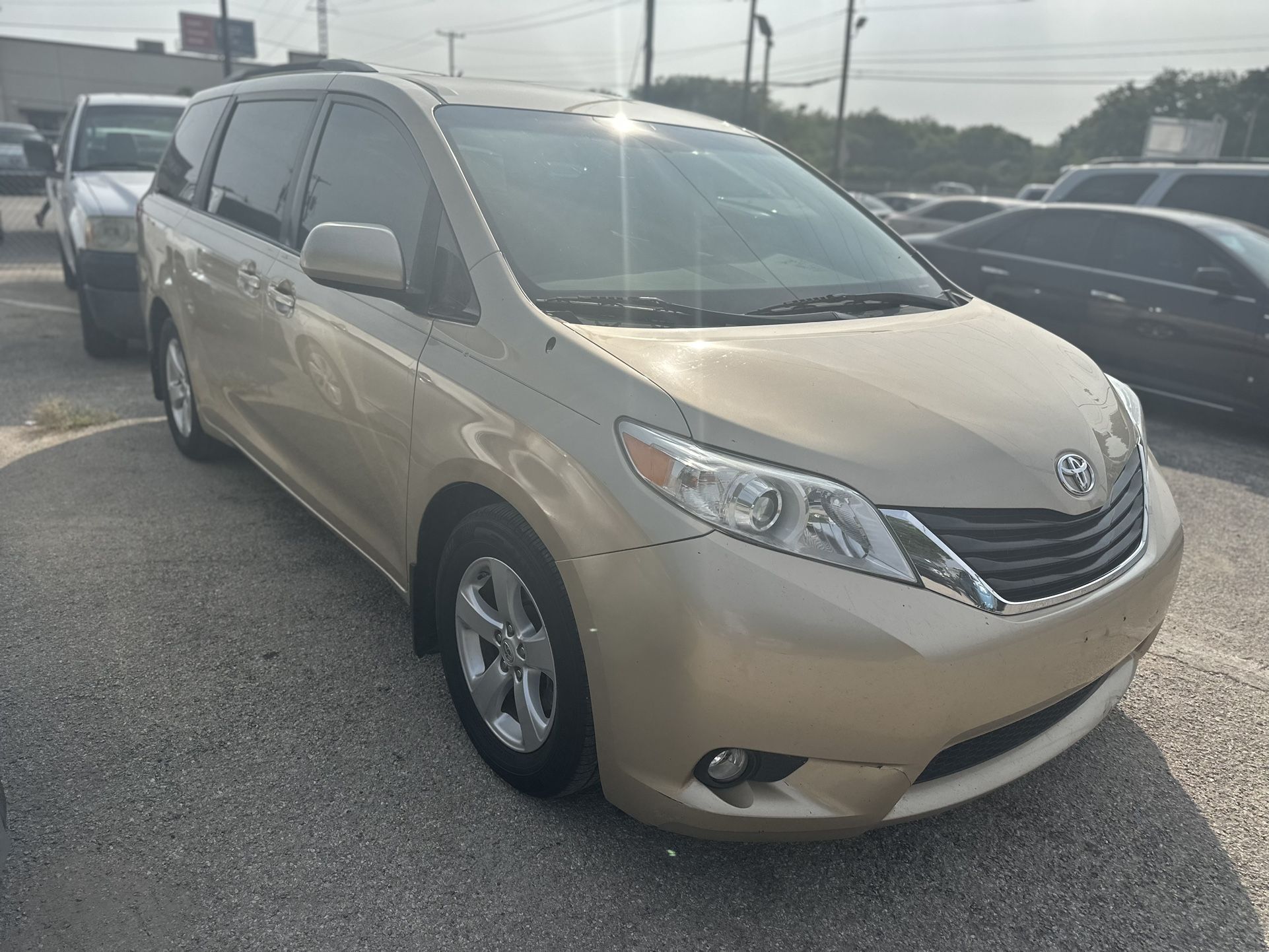 2012 Toyota Sienna
