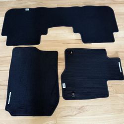 2024 Honda CRV floor mat set new