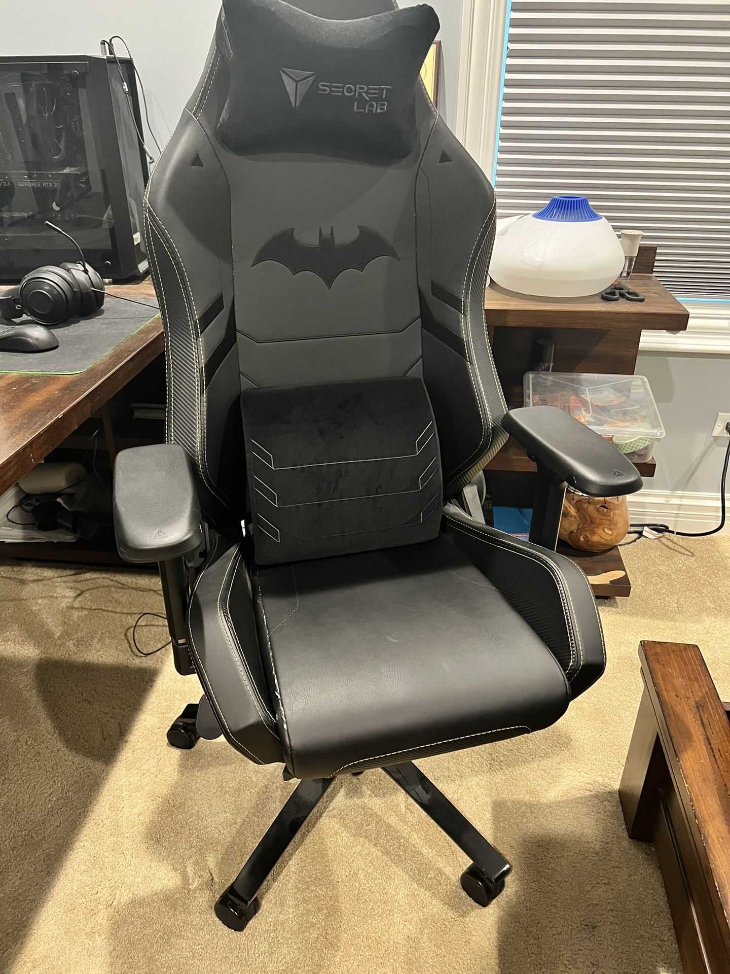 Batman Secret Lab Gamin Chair