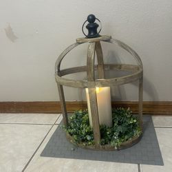 One, Refurbished. Lantern, Led Candle, Includes, 2 D D, Batteries. 
