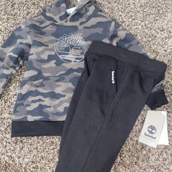 NWT Timberland set 