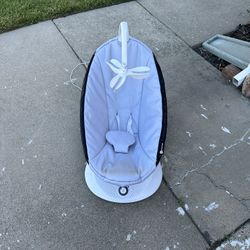 4moms baby Rocker