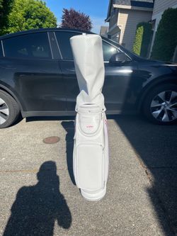 Golf bag for ladies
