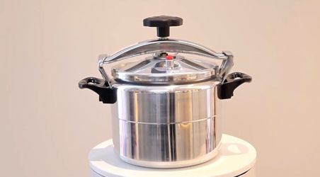 BreeRainz 26 Quart Pressure Cooker, Extra Large Commercial Stovetop Pressure Cooker, Triple Safety System, Heavy Duty Aluminum, Fast Bulk Cooking for 