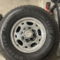 Chevy Silverado  Rims And Tires 