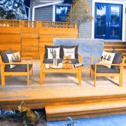 New 4-Piece Acacia Wood Chat Set 