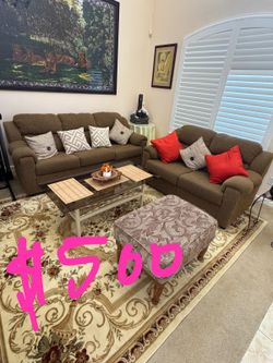 Sofa set with table