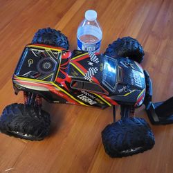 1/10 Legendary  4×4 Hobby grade Monster Truck,  has 6   Oil  Shocks