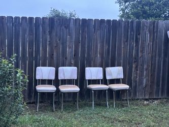 Free Chairs Come Pick