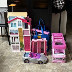 HUGE Barbie lot!!!!!!!!! Great Xmas Gift!
