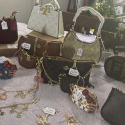 Purses for sale prices does vary