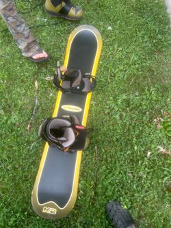 K2 Doublewide 158 Snowboard with Bindings