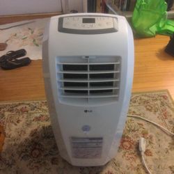 LG Portable Air conditioner LP1050WNR