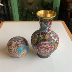 Vintage Artisan Cloisonne Vase And Paperweight With Gold Moriage Enameled flowers