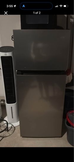 Mini fridge with freezer 4cu