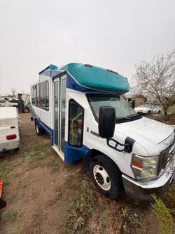 2015 ford e450 Bus