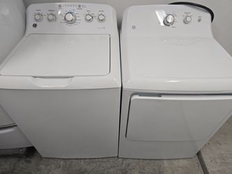 GE WASHER AND DRYER SET