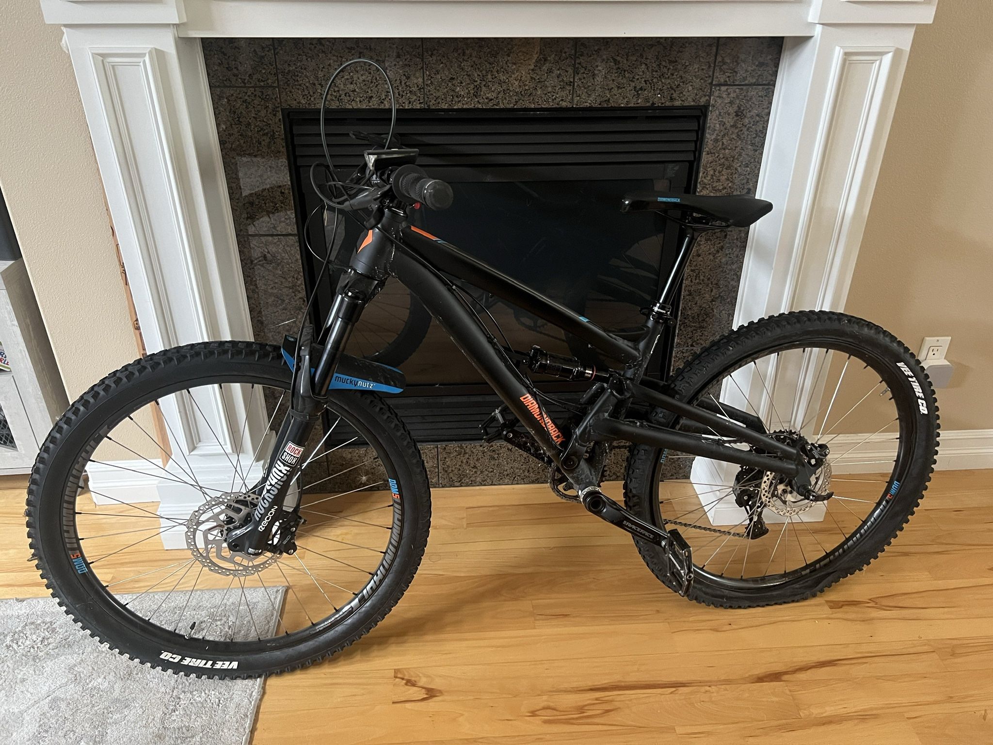 Diamondback Full Suspension (frame S)