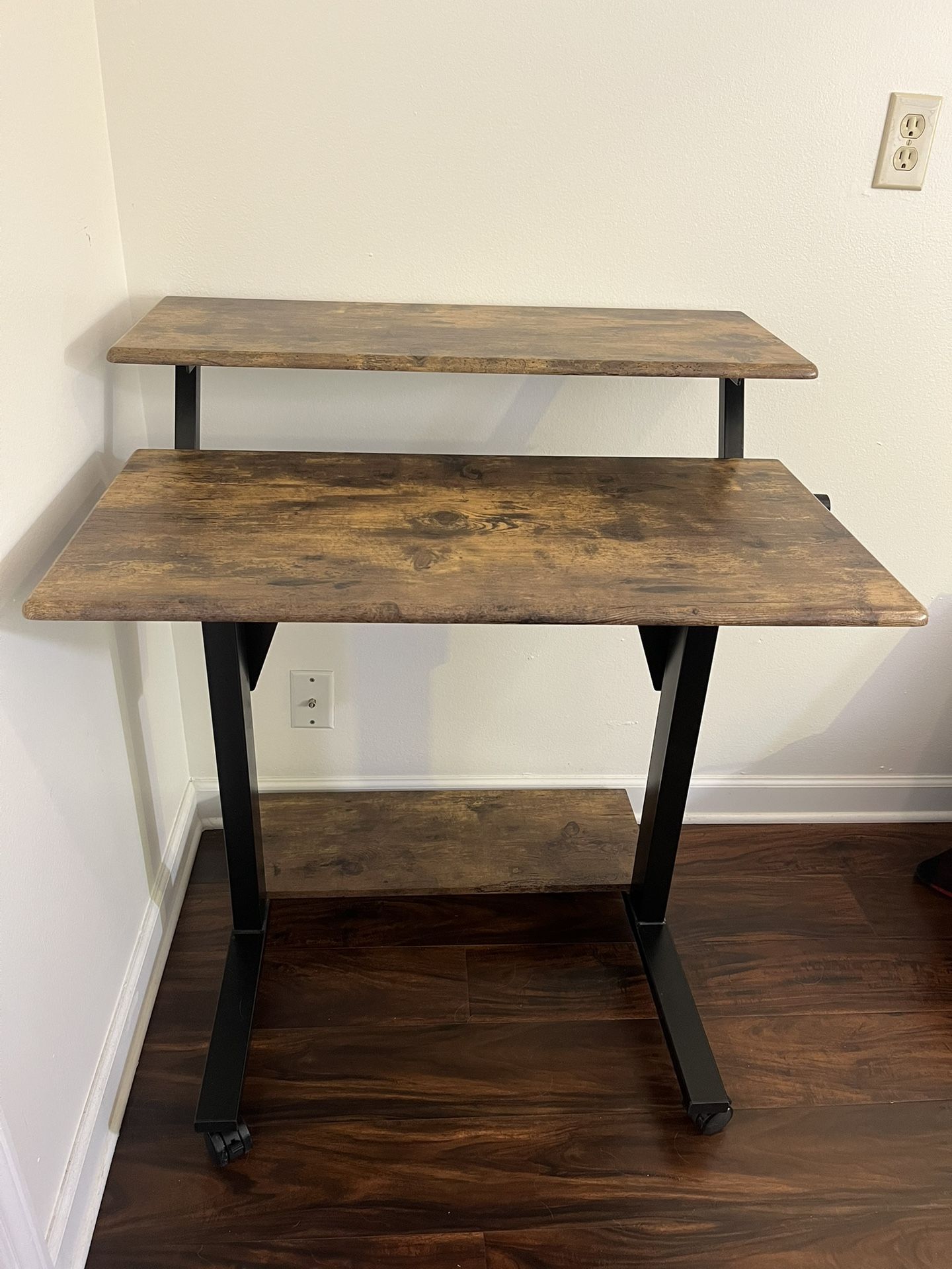 Manual Height Adjustable Standing Desk