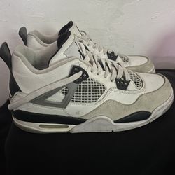  Air Jordan 4 Retro 'Military Black'