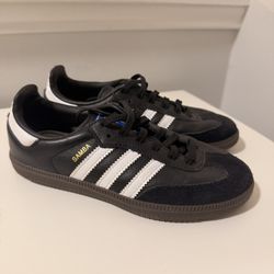 Kids Black Sambas Size 3Y 
