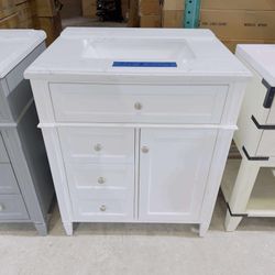 30" BRAND NEW BRITTANY SINGLE BATHROOM VANITY IN WHITE  $509 