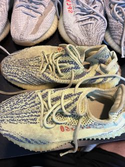 Yeezy Bundle Used- 5,5.5 And 6.5