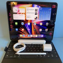 256GB Apple IPad Pro 12.9” 5th Generation (2021 Model / M1 chip / Liquid Retina XDR display) with keyboard case, Stylus pen & Accessories