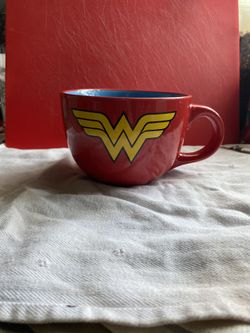 Wonder Woman Ceramic Mug from the Warner Bros collection.